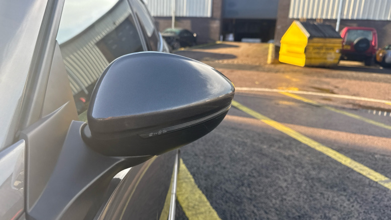 Peugeot 2008 1.2 PureTech Allure Premium 5dr Petrol Estate